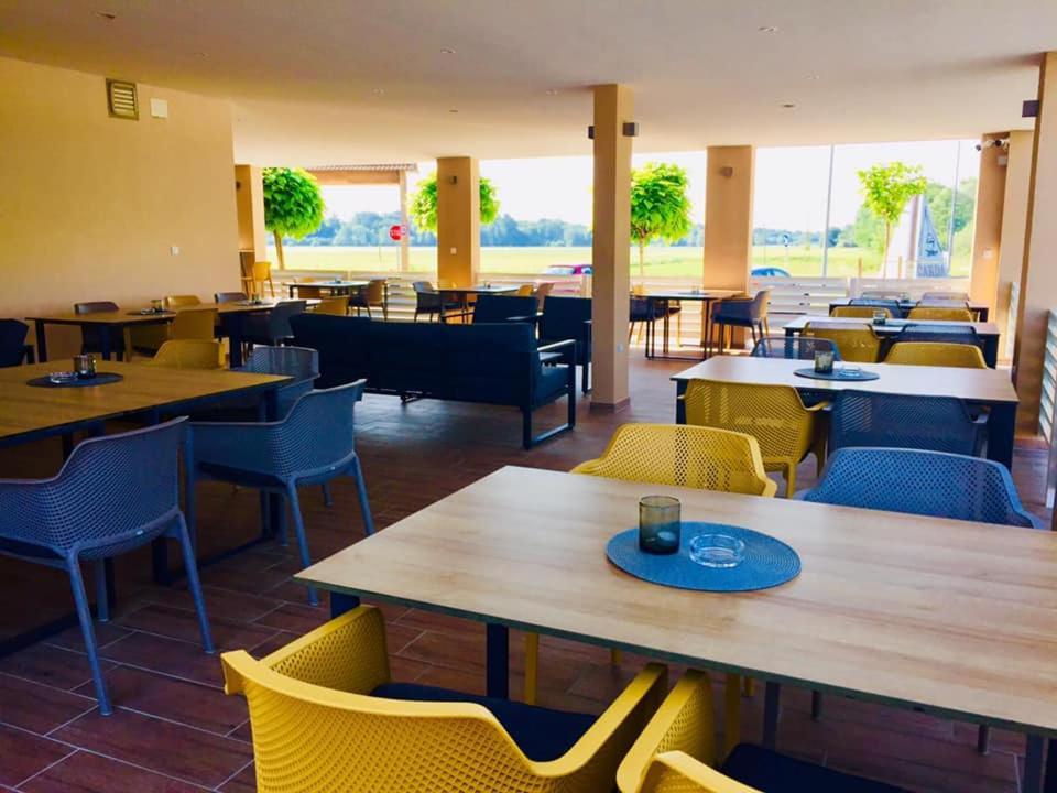Restavracija In Prenocisca Carda Ξενοδοχείο Martjanci Εξωτερικό φωτογραφία